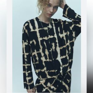 Zara Printed Top with Drawstring bottom NWT SZ small